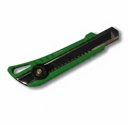 Billede af DJ TOOLS KNIV MED SKYDELÅS 18 MM. MED SORT ULTRA SKARP KLINGE.